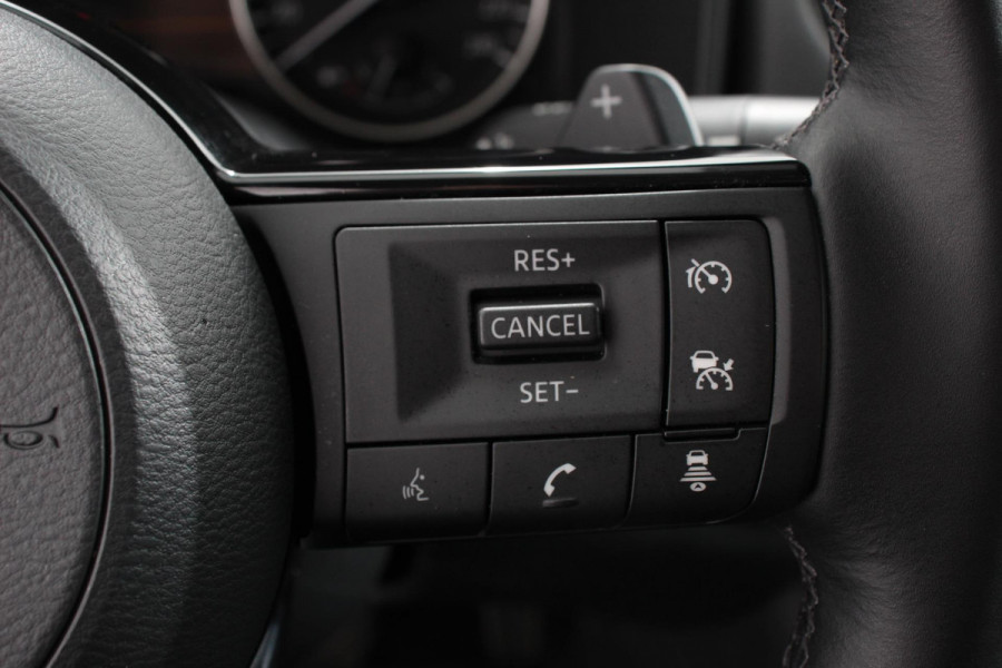 Nissan QASHQAI 1.3 MHEV Automaat Acenta Navigatie  Apple Carplay/Android Auto Climate Control  Adaptive Cruise control  Verwarmde voorstoelen