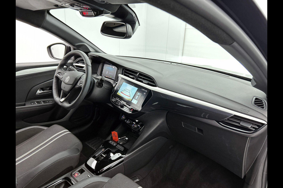 Opel Corsa 1.2 Turbo 136pk Hybrid Automaat GS Navigatie Apple Carplay/Android Auto Digitale Cockpit Camera Parkeer sensoren Airco Lichtmetalen Velgen Adaptive Cruise Control