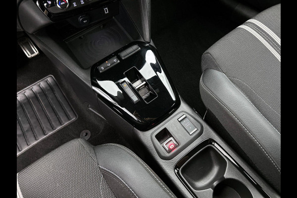 Opel Corsa 1.2 Turbo 136pk Hybrid Automaat GS Navigatie Apple Carplay/Android Auto Digitale Cockpit Camera Parkeer sensoren Airco Lichtmetalen Velgen Adaptive Cruise Control