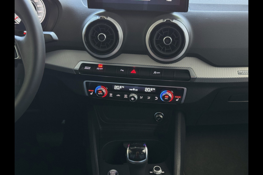 Audi Q2 35 TFSI 1.5 S-LINE ✅ NIEUW MODEL ✅150PK VIR.COCKPIT ELEK.KLEP TOUCHSCREEN CARPLAY NAVI CAMERA MATRIX LED STOELVERW. PDC KEYLESS 2026
