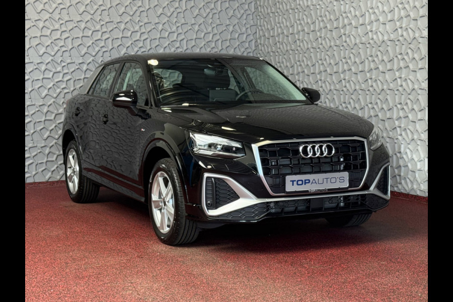 Audi Q2 35 TFSI 1.5 S-LINE ✅ NIEUW MODEL ✅150PK VIR.COCKPIT ELEK.KLEP TOUCHSCREEN CARPLAY NAVI CAMERA MATRIX LED STOELVERW. PDC KEYLESS 2026