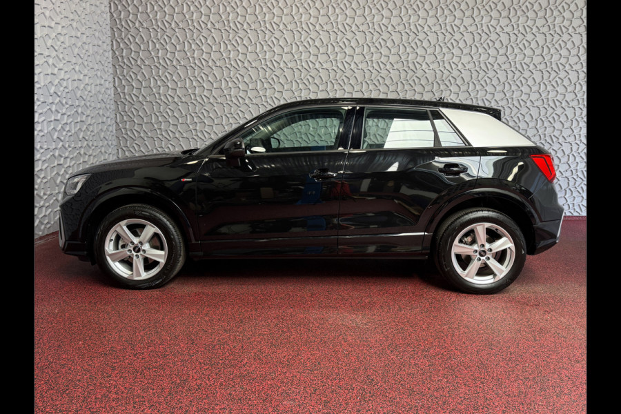 Audi Q2 35 TFSI 1.5 S-LINE ✅ NIEUW MODEL ✅150PK VIR.COCKPIT ELEK.KLEP TOUCHSCREEN CARPLAY NAVI CAMERA MATRIX LED STOELVERW. PDC KEYLESS 2026