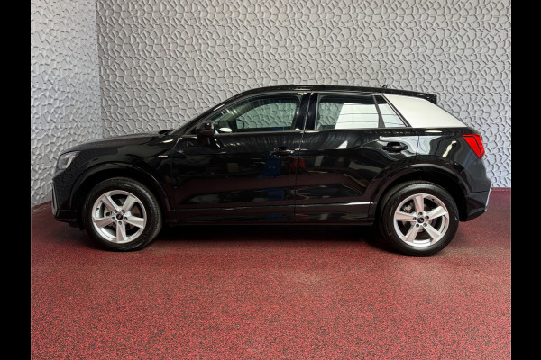 Audi Q2 35 TFSI 1.5 S-LINE ✅ NIEUW MODEL ✅150PK VIR.COCKPIT ELEK.KLEP TOUCHSCREEN CARPLAY NAVI CAMERA MATRIX LED STOELVERW. PDC KEYLESS 2026