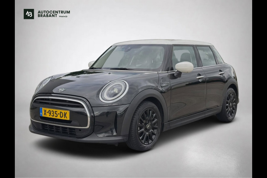 MINI 5-deurs 1.5 Cooper Camden Edition(NL-auto, 1e Eig, Dealer OndH, Carplay, PDC, Climate Con, Cruise Con, Navi, etc)