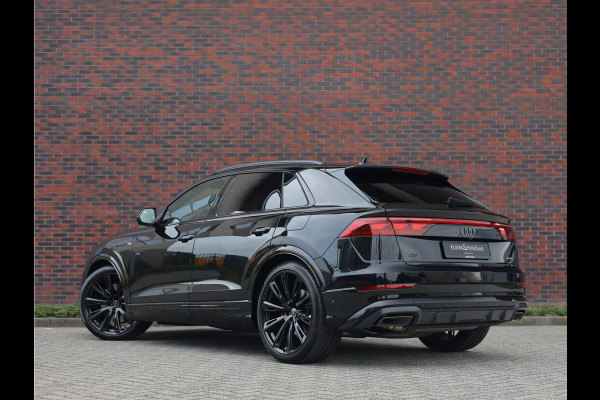 Audi Q8 60 TFSIe Quattro Competition | Audi Exclusive - Direct leverbaar!