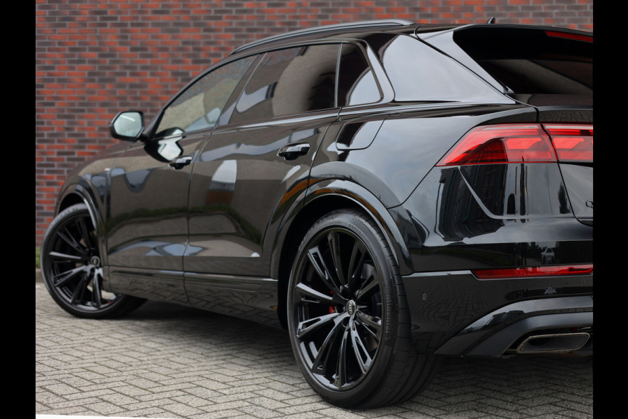 Audi Q8 60 TFSIe Quattro Competition | Audi Exclusive - Direct leverbaar!