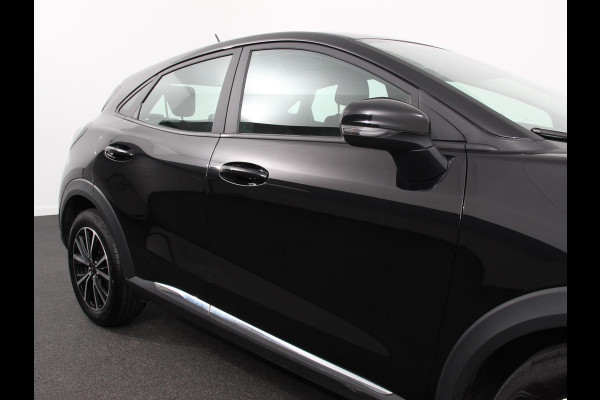 Ford Puma 1.0 EcoBoost Automaat Titanium Climate control LED Verwarmde voorstoelen Parkeersensor achter Cruise control Stuurverwarming Navigatie Lane assist Apple Carplay / Android auto