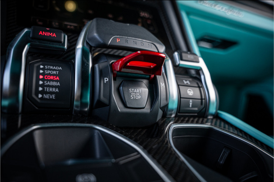 Lamborghini Urus Mansory 4.0 V8 - Panorama | Sterrenhemel | Sensonum | Massage | Stoelkoeling