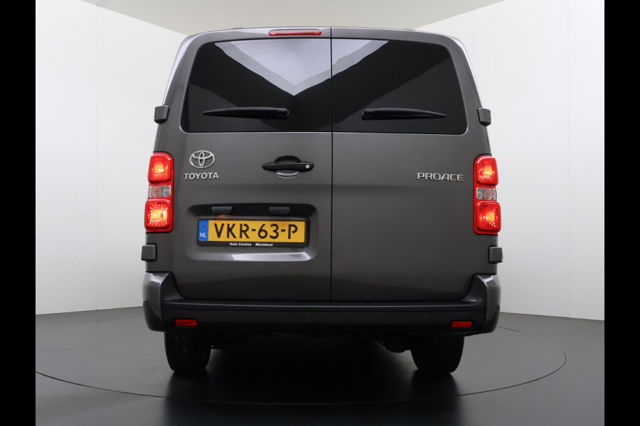 Toyota ProAce Worker 2.0D-4D L3H1 Dubbele Cabine 5-Persoons Ecc 3D-Navi Apple Carplay Android Auto Bluetooth Black Line Long DC Cruise Control Lmv Regen-Lichtsensor led Privacy Glas Schuifdeur 1e Eigenaar Dealeronderhouden Origineel Nederlandse Auto