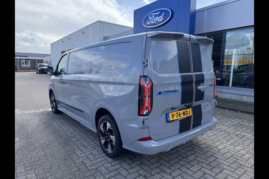 Ford E-Transit Custom 320 L2H1 Sport 65 kWh 218pk | Demo | Driver Assistance Pack | Wegklapbare Trekhaak | Stuurwiel verwarming | Stoel verwarming | 2.300kg Trekgewicht
