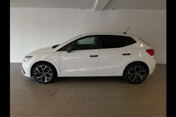 Seat Ibiza 1.0 MPI Reference AIRCO NAVI VIA APP CRUISE PRIVACY GLAS ELEK RAMEN CENT VERG VELGEN 17INCH 5DRS NW MODEL NETTE AUTO