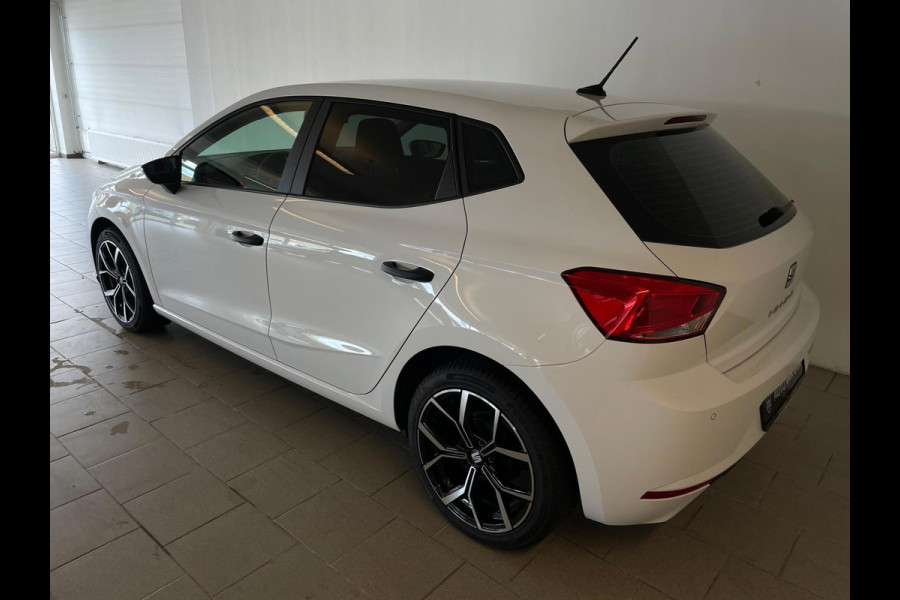 Seat Ibiza 1.0 MPI Reference AIRCO NAVI VIA APP CRUISE PRIVACY GLAS ELEK RAMEN CENT VERG VELGEN 17INCH 5DRS NW MODEL NETTE AUTO