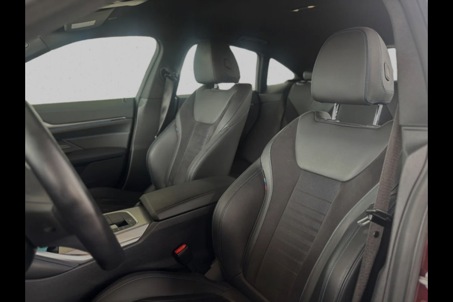 BMW i4 EDrive40 84 kWh M-sport(1e Eig, Dealer OndH, NL-auto, Harman/Kardon, SfeerV, 360 Camera, Lane Assit, Active Cruise, Etc)