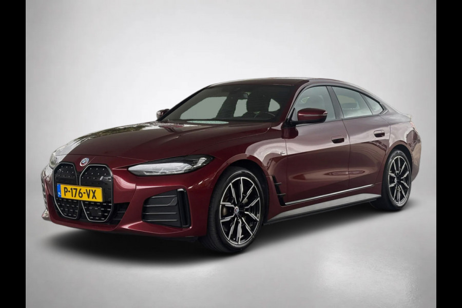 BMW i4 EDrive40 84 kWh M-sport(1e Eig, Dealer OndH, NL-auto, Harman/Kardon, SfeerV, 360 Camera, Lane Assit, Active Cruise, Etc)