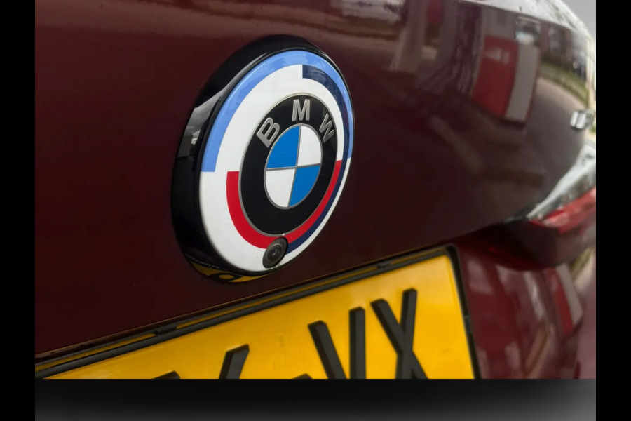 BMW i4 EDrive40 84 kWh M-sport(1e Eig, Dealer OndH, NL-auto, Harman/Kardon, SfeerV, 360 Camera, Lane Assit, Active Cruise, Etc)