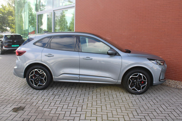 Ford Kuga 2.5 PHEV ST-Line X | Panoramadak | Wegklapbare trekhaak | Head up Display | Adapitve Led | Winter Pack | Bang&Olufsen | AGR-stoelen | 2.100kg trekgewicht