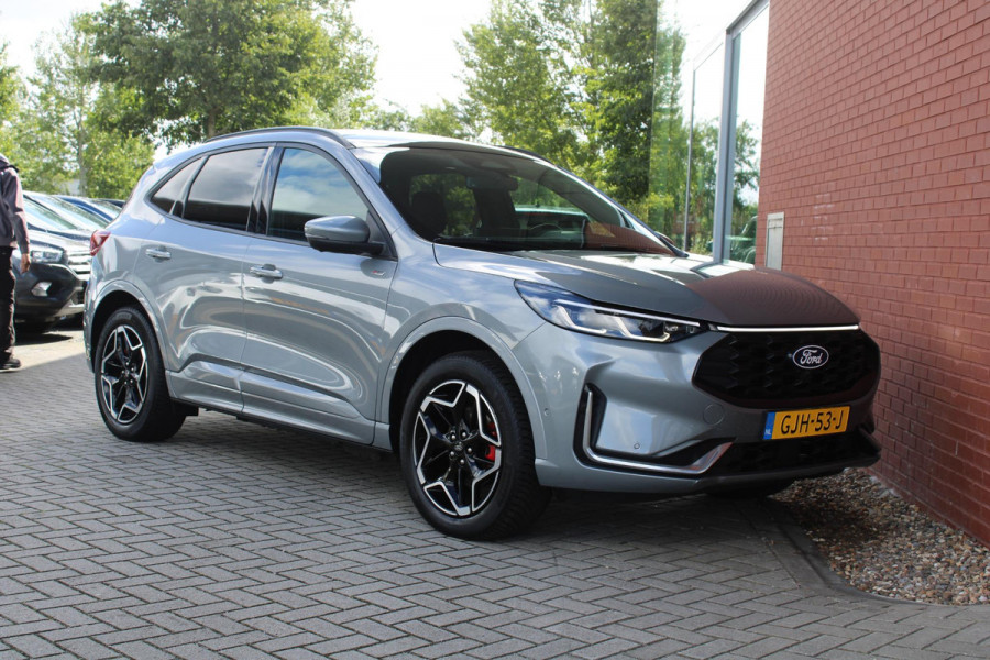 Ford Kuga 2.5 PHEV ST-Line X | Panoramadak | Wegklapbare trekhaak | Head up Display | Adapitve Led | Winter Pack | Bang&Olufsen | AGR-stoelen | 2.100kg trekgewicht