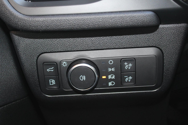 Ford Kuga 2.5 PHEV ST-Line X | Panoramadak | Wegklapbare trekhaak | Head up Display | Adapitve Led | Winter Pack | Bang&Olufsen | AGR-stoelen | 2.100kg trekgewicht