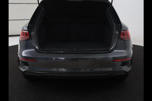 Audi A3 Sportback 35 TFSI Business edition | Cruise control | Climate control | Navigatie | Carplay | Park assist | Virtueel dashboard | Full LED | 18" velgen