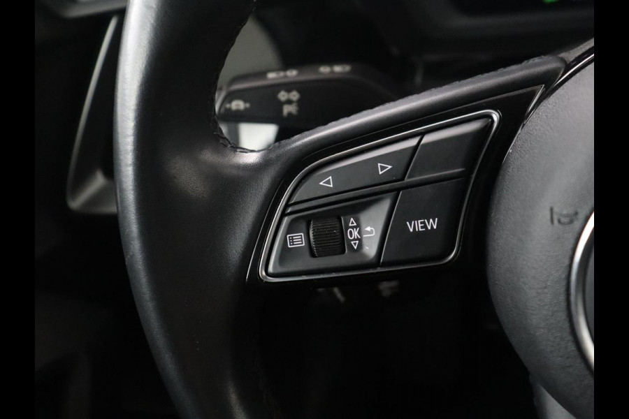 Audi A3 Sportback 35 TFSI Business edition | Cruise control | Climate control | Navigatie | Carplay | Park assist | Virtueel dashboard | Full LED | 18" velgen