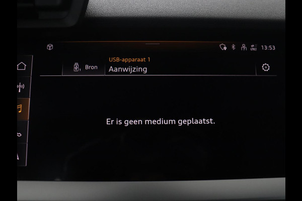 Audi A3 Sportback 35 TFSI Business edition | Cruise control | Climate control | Navigatie | Carplay | Park assist | Virtueel dashboard | Full LED | 18" velgen