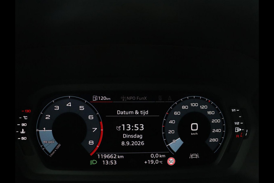 Audi A3 Sportback 35 TFSI Business edition | Cruise control | Climate control | Navigatie | Carplay | Park assist | Virtueel dashboard | Full LED | 18" velgen