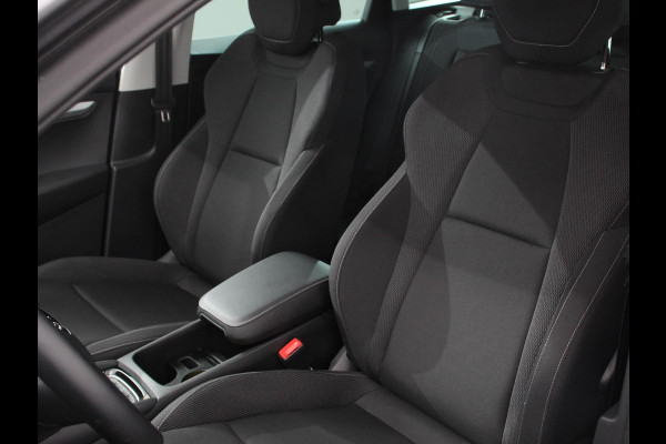 Škoda Karoq 1.5 TSI 150pk Automaat Ambition Navigatie Apple Carpla/Android Auto Camera Climate Control Adaptive Cruise control Lichtmetalen Velgen
