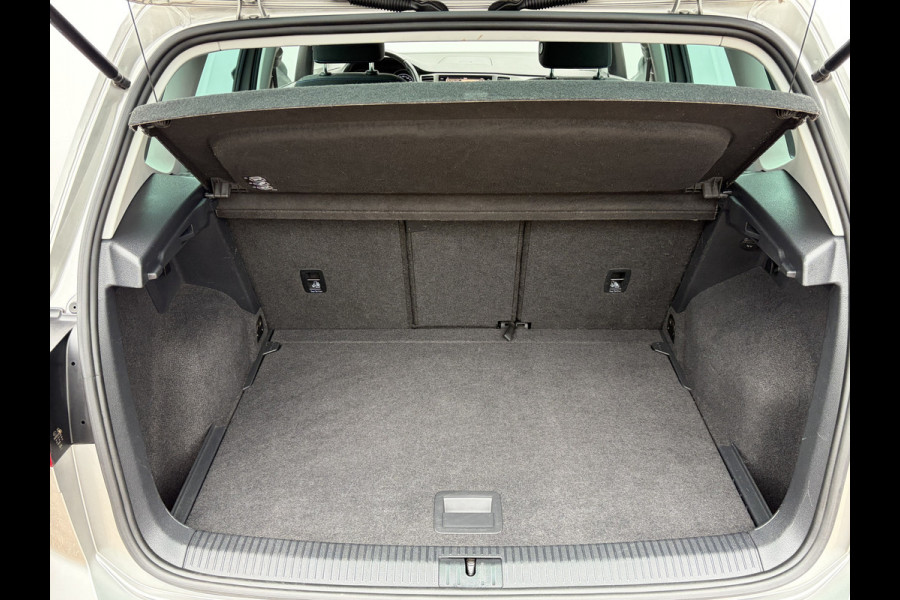 Volkswagen Golf Sportsvan 1.5 TSI ACT Highline Adapt.Cruise Stoelverw Trekhaak Carplay