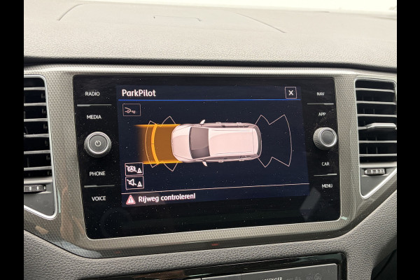 Volkswagen Golf Sportsvan 1.5 TSI ACT Highline Adapt.Cruise Stoelverw Trekhaak Carplay