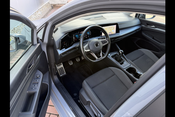 Volkswagen Golf 1.0 TSI 110pk Life | Camera | ACC | Lane | side assist