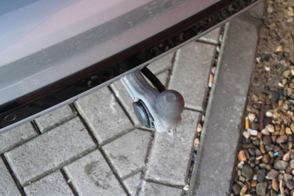 Ford Kuga 2.5 PHEV ST-Line X | Panoramadak | Wegklapbare trekhaak | Head up Display | Adapitve Led | Winter Pack | Bang&Olufsen | AGR-stoelen | 2.100kg trekgewicht