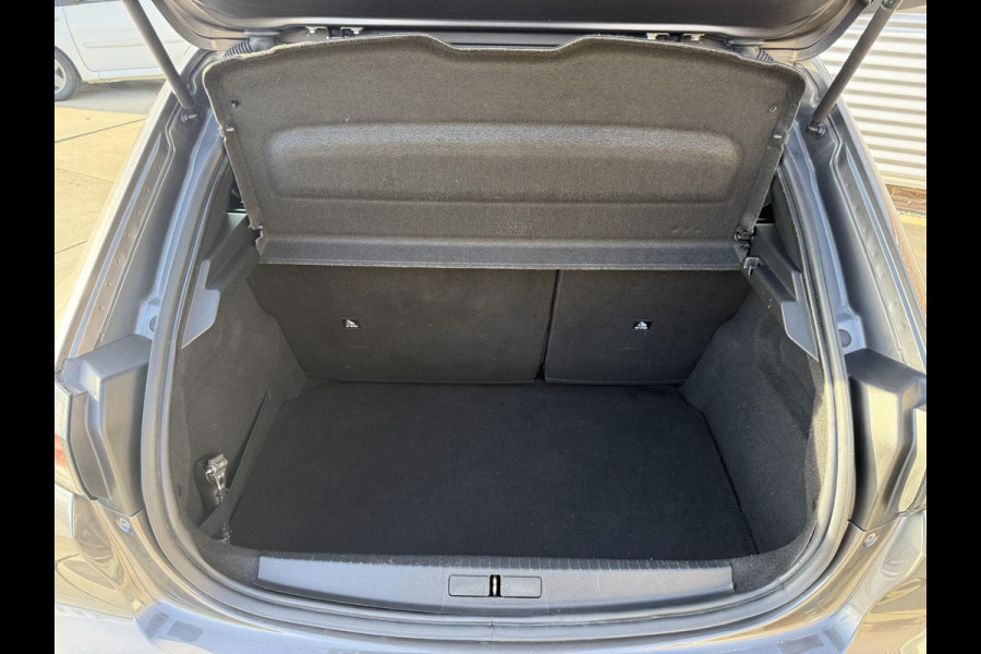 Peugeot 208 1.2 PureTech Active 2e Eigenaar|Navi|Carplay|Clima|Cruise|D-riem v.v. in 2023|N.A.P|Nieuwe APK bij Aflevering