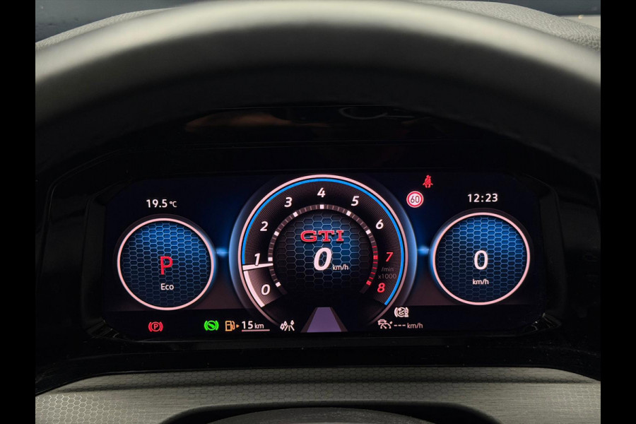 Volkswagen Golf 2.0 TSI GTI HUD|Pano|Harman|Keyless|Camera|IQ