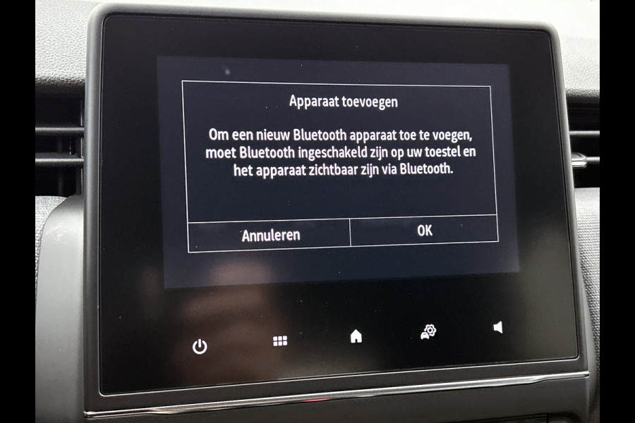 Renault Clio TCe 90PK GPF evolution | CAMERA | NAVI | DEALER ONDERHOUDEN | STOEL VERWARM. | PARK. SENSOREN | CARPLAY