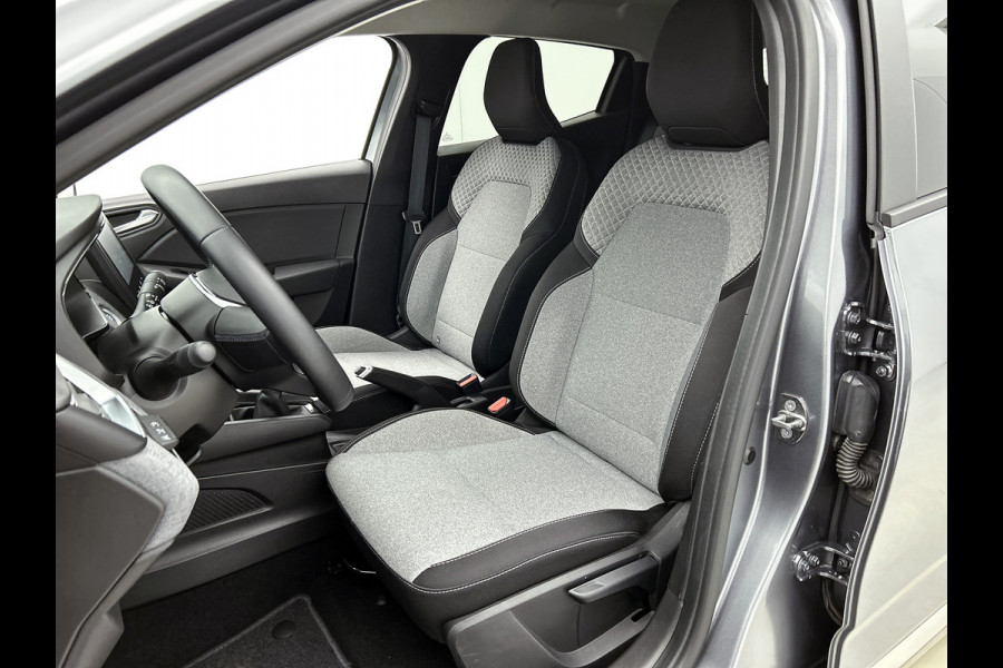 Renault Clio TCe 90PK GPF evolution | CAMERA | NAVI | DEALER ONDERHOUDEN | STOEL VERWARM. | PARK. SENSOREN | CARPLAY