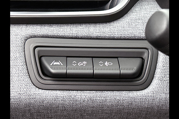 Renault Clio TCe 90PK GPF evolution | CAMERA | NAVI | DEALER ONDERHOUDEN | STOEL VERWARM. | PARK. SENSOREN | CARPLAY