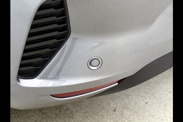 Renault Clio TCe 90PK GPF evolution | CAMERA | NAVI | DEALER ONDERHOUDEN | STOEL VERWARM. | PARK. SENSOREN | CARPLAY