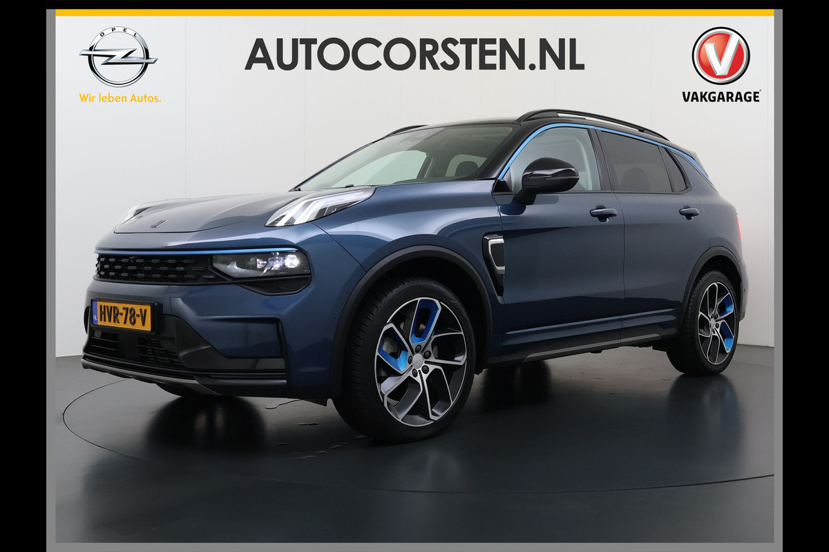 Lynk & Co 01 SOH 96% PHEV AUT-7 261pk Pano-Schuifdak Lmv 20" 360°Camera Apple Carplay Android Auto Adap.Cruise Navi Pdc Ecc Keyless Led Plug- Elek.Memory.Stoel File assistent Dodehoek detector Elektrisch bedienbare achterklep Rijstrooksensor Wifi Verkeersbord detectie 425Nm koppel 3,7kw laadvermogen 1.800kg Trekvermogen