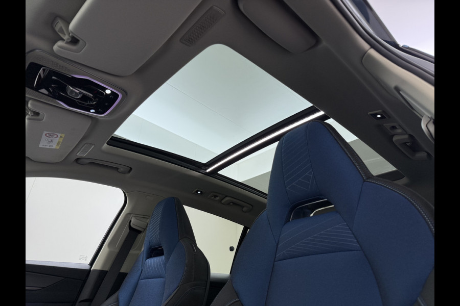 Lynk & Co 01 SOH 96% PHEV AUT-7 261pk Pano-Schuifdak Lmv 20" 360°Camera Apple Carplay Android Auto Adap.Cruise Navi Pdc Ecc Keyless Led Plug- Elek.Memory.Stoel File assistent Dodehoek detector Elektrisch bedienbare achterklep Rijstrooksensor Wifi Verkeersbord detectie 425Nm koppel 3,7kw laadvermogen 1.800kg Trekvermogen
