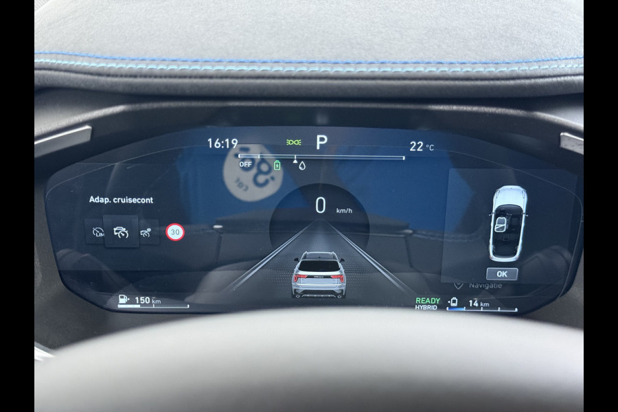 Lynk & Co 01 SOH 96% PHEV AUT-7 261pk Pano-Schuifdak Lmv 20" 360°Camera Apple Carplay Android Auto Adap.Cruise Navi Pdc Ecc Keyless Led Plug- Elek.Memory.Stoel File assistent Dodehoek detector Elektrisch bedienbare achterklep Rijstrooksensor Wifi Verkeersbord detectie 425Nm koppel 3,7kw laadvermogen 1.800kg Trekvermogen