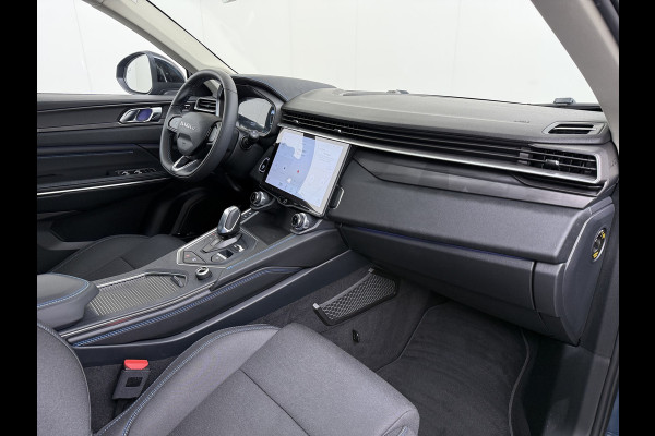 Lynk & Co 01 SOH 96% PHEV AUT-7 261pk Pano-Schuifdak Lmv 20" 360°Camera Apple Carplay Android Auto Adap.Cruise Navi Pdc Ecc Keyless Led Plug- Elek.Memory.Stoel File assistent Dodehoek detector Elektrisch bedienbare achterklep Rijstrooksensor Wifi Verkeersbord detectie 425Nm koppel 3,7kw laadvermogen 1.800kg Trekvermogen