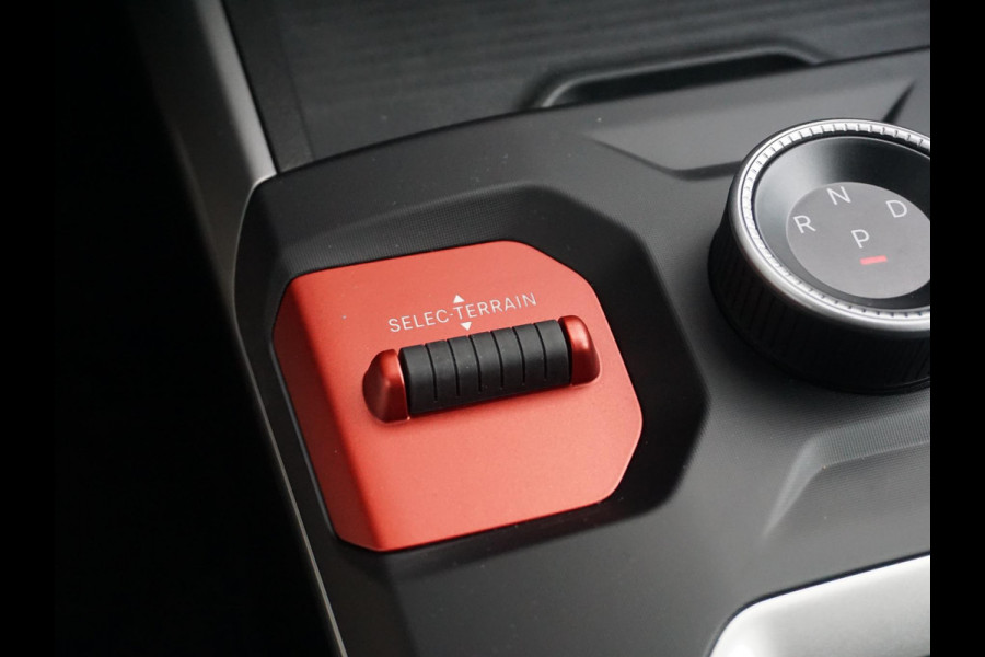 Jeep Compass First Edition 74 kWh | Actieprijs* | Adapt. Cruise | Camera | Carplay | 20" | Elektr. A-Klep | Navi | Winter Pack | Schuif/Kanteldak | Premium Pack | Conv. Pack | Warmtepomp