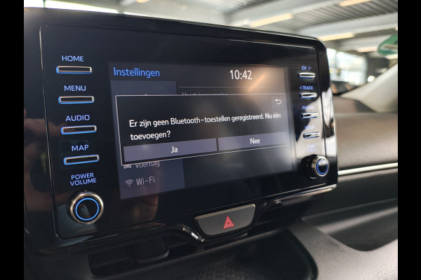 Toyota Yaris 1.5 Hybrid Automaat Camera Adap.Cruise Apple Carplay Android Auto Navi* Ecc Bluetooth Active Regen-Lichtsensor Isofix LTA Stuurhulp Wifi Miracast PCS RSA DRCC 1e Eigenaar