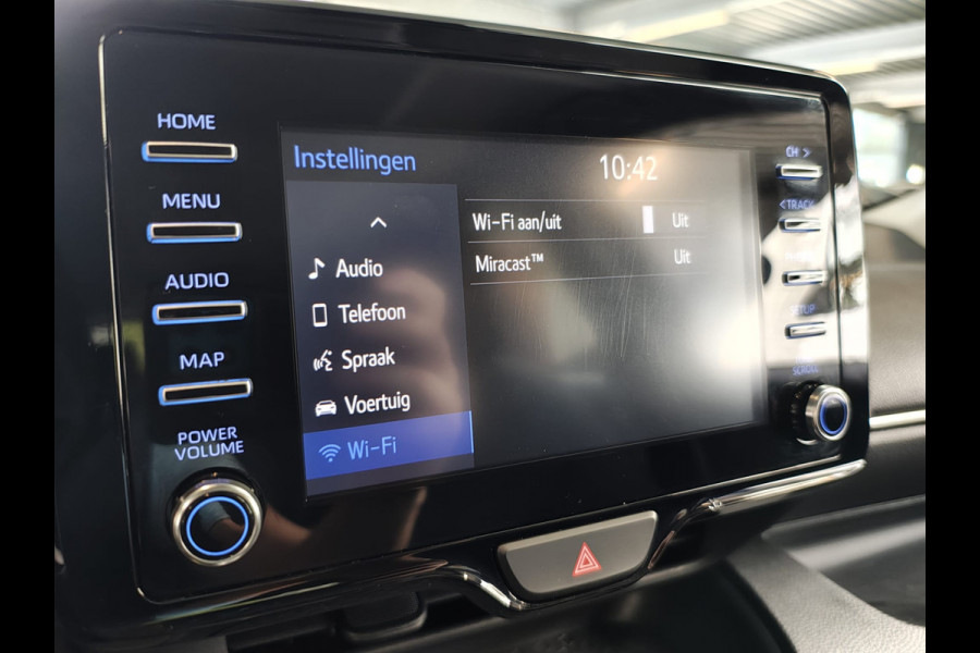 Toyota Yaris 1.5 Hybrid Automaat Camera Adap.Cruise Apple Carplay Android Auto Navi* Ecc Bluetooth Active Regen-Lichtsensor Isofix LTA Stuurhulp Wifi Miracast PCS RSA DRCC 1e Eigenaar