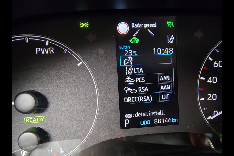 Toyota Yaris 1.5 Hybrid Automaat Camera Adap.Cruise Apple Carplay Android Auto Navi* Ecc Bluetooth Active Regen-Lichtsensor Isofix LTA Stuurhulp Wifi Miracast PCS RSA DRCC 1e Eigenaar