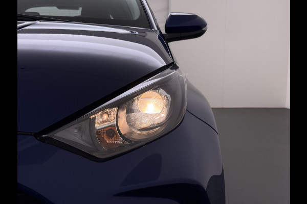 Toyota Yaris 1.5 Hybrid Automaat Camera Adap.Cruise Apple Carplay Android Auto Navi* Ecc Bluetooth Active Regen-Lichtsensor Isofix LTA Stuurhulp Wifi Miracast PCS RSA DRCC 1e Eigenaar