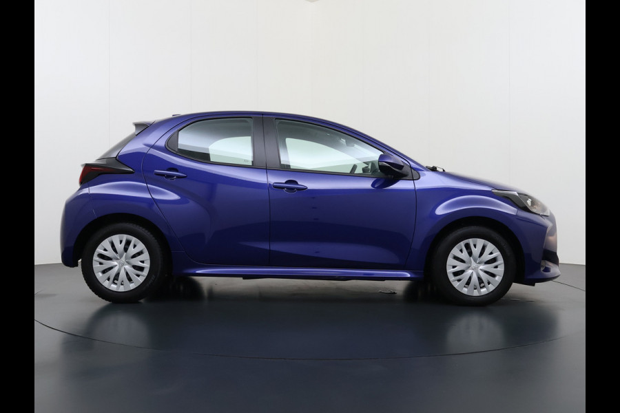 Toyota Yaris 1.5 Hybrid Automaat Camera Adap.Cruise Apple Carplay Android Auto Navi* Ecc Bluetooth Active Regen-Lichtsensor Isofix LTA Stuurhulp Wifi Miracast PCS RSA DRCC 1e Eigenaar