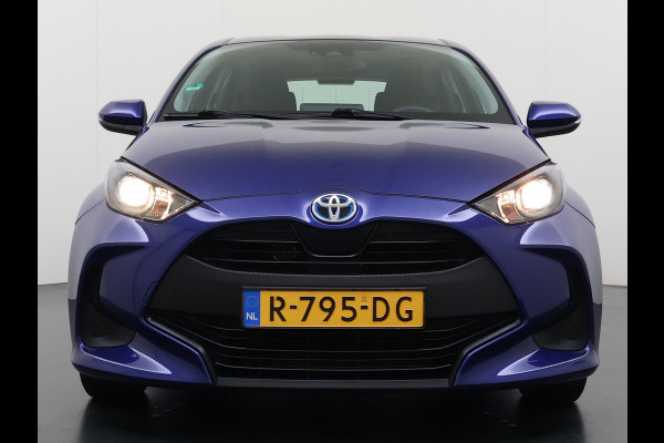 Toyota Yaris 1.5 Hybrid Automaat Camera Adap.Cruise Apple Carplay Android Auto Navi* Ecc Bluetooth Active Regen-Lichtsensor Isofix LTA Stuurhulp Wifi Miracast PCS RSA DRCC 1e Eigenaar
