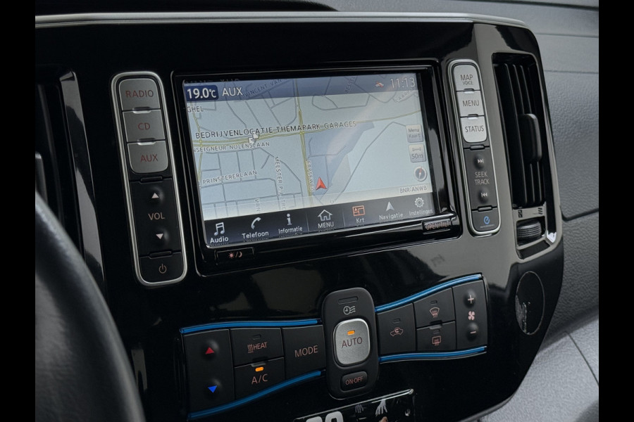 Nissan e-NV200 Evalia 40kWh Automaat 2X Schuifdeur 5-Persoons SOH 89% Camera Stoel+Stuurverwarming Navi DAB Connect Edition Regen-Lichtsensor Cruise Control Bluetooth Privacy Glas Isofix Lmv 15" 1e Eigenaar Dealeronderhouden Origineel Nederlandse Auto