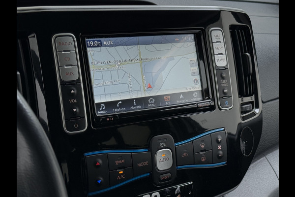 Nissan e-NV200 Evalia 40kWh Automaat 2X Schuifdeur 5-Persoons SOH 89% Camera Stoel+Stuurverwarming Navi DAB Connect Edition Regen-Lichtsensor Cruise Control Bluetooth Privacy Glas Isofix Lmv 15" 1e Eigenaar Dealeronderhouden Origineel Nederlandse Auto